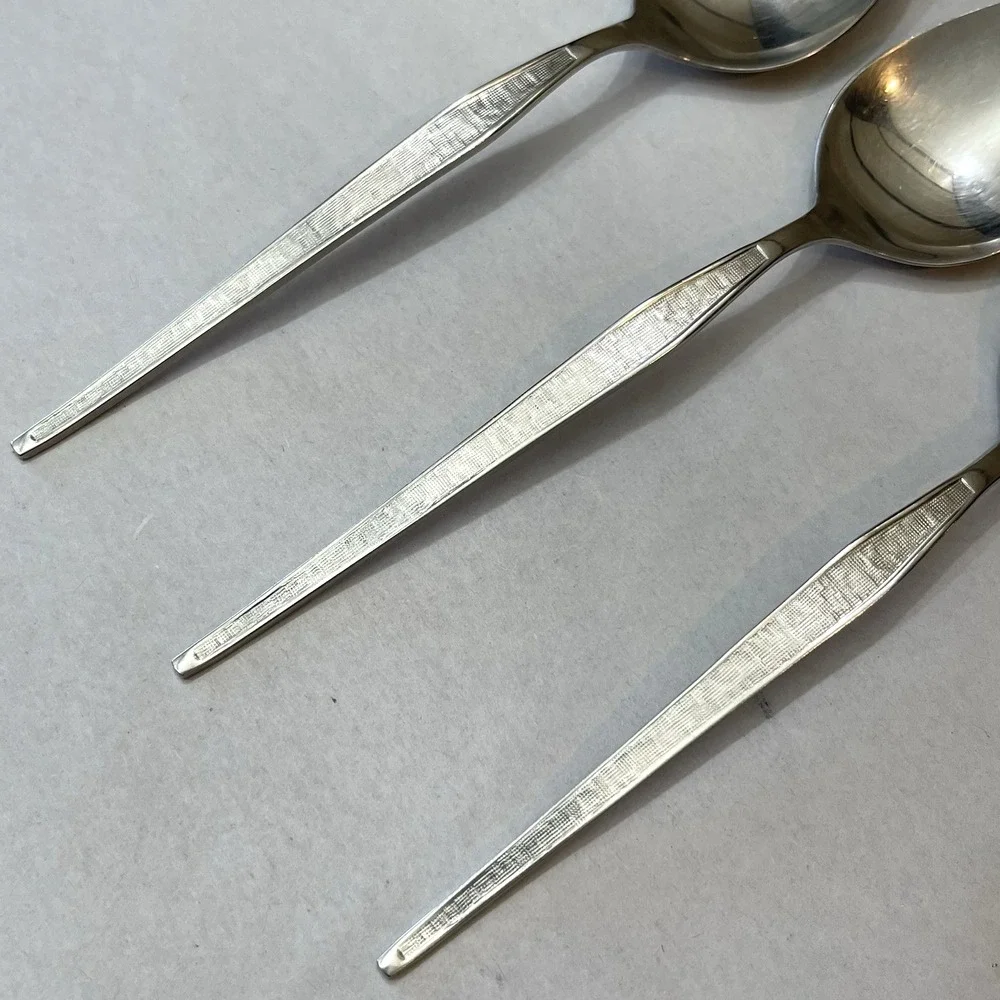 Vtg West Bend Oneida Shadow Wave Dinner Spoon Set 4 MCM Stainless USA Retired